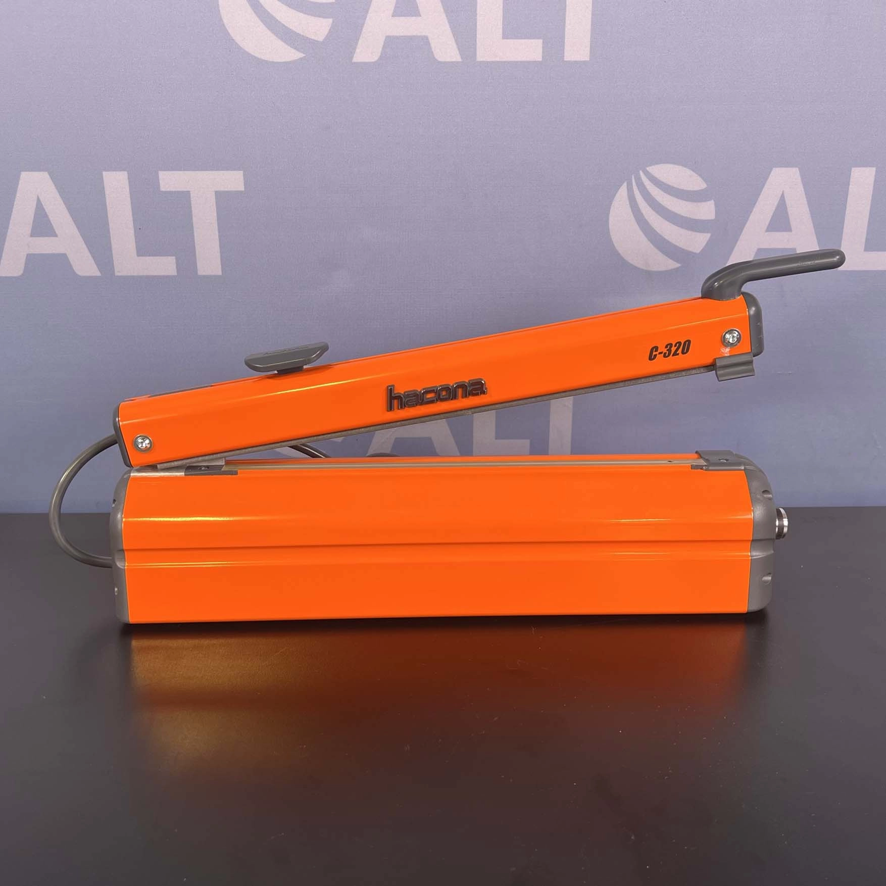 Hacona C-320 Impulse Sealer
