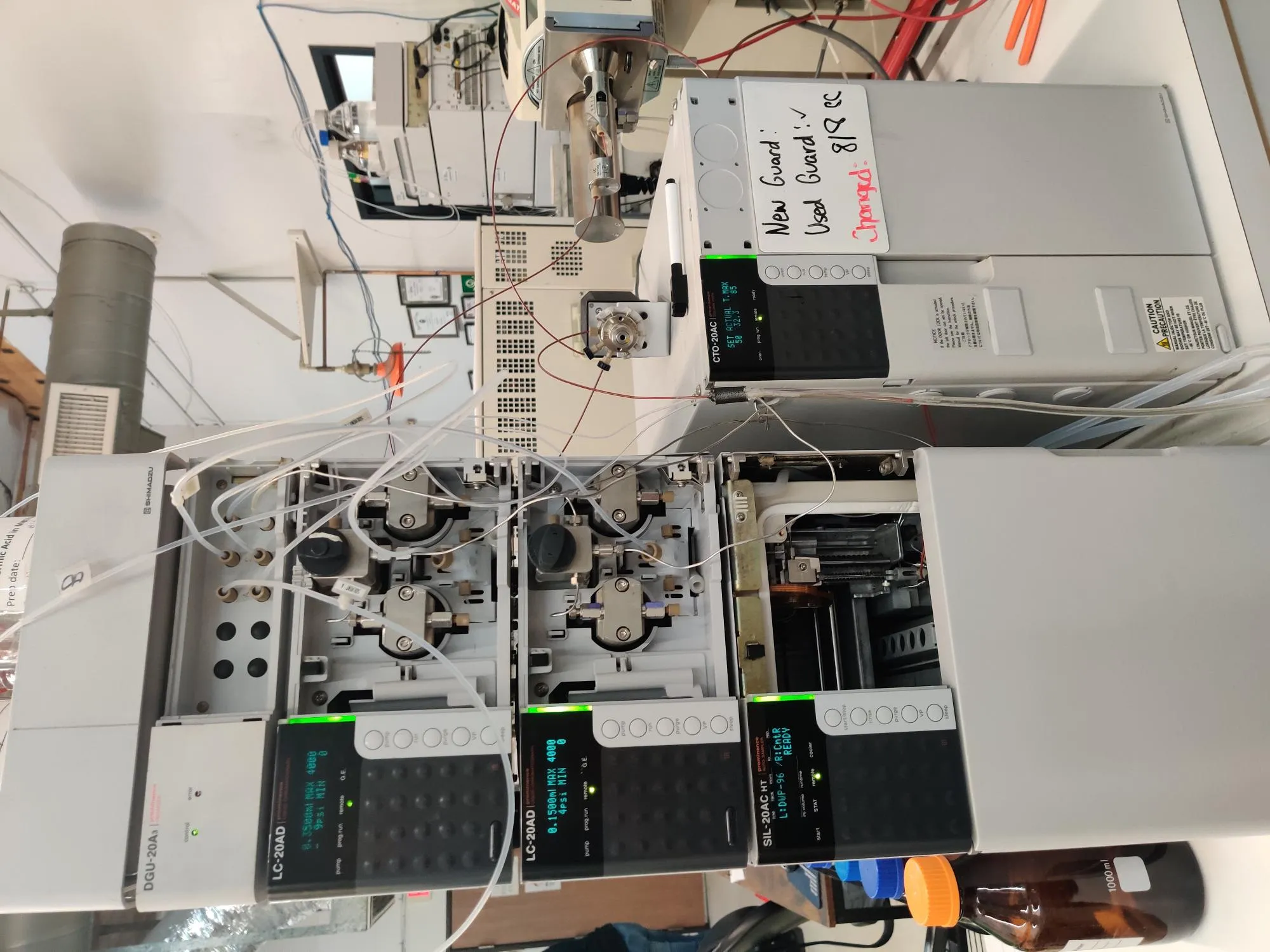 ABSciex LCMS 3000 with Autosampler, Oven, LCMS Pumps and Roughing Pump