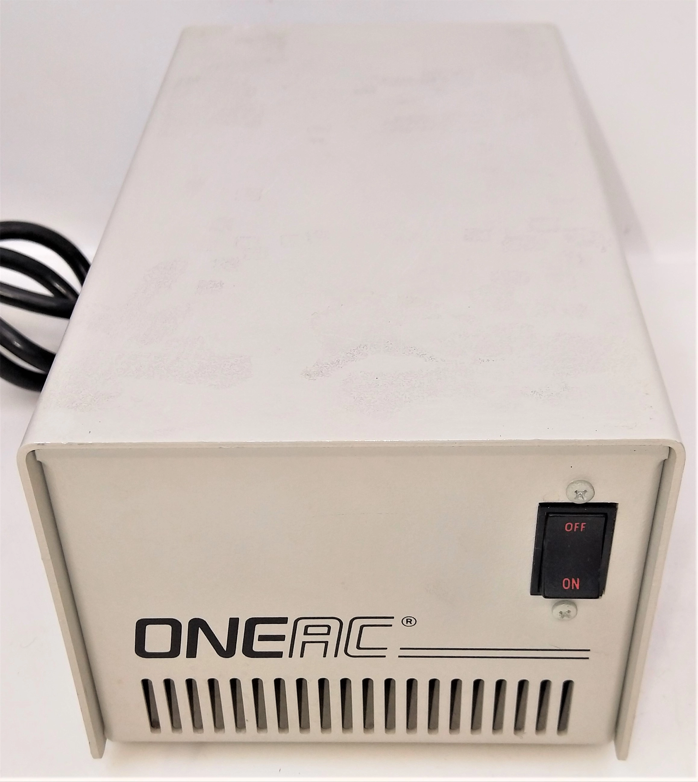 OneAC CP1110 Power Conditioner