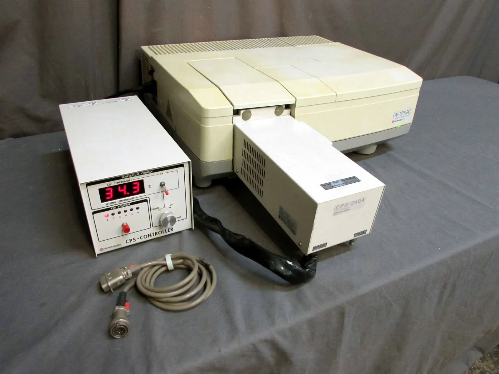 Shimadzu UV-1601PC UV-Visible Spectrometer w/ CPS-240A Controller + Positioner