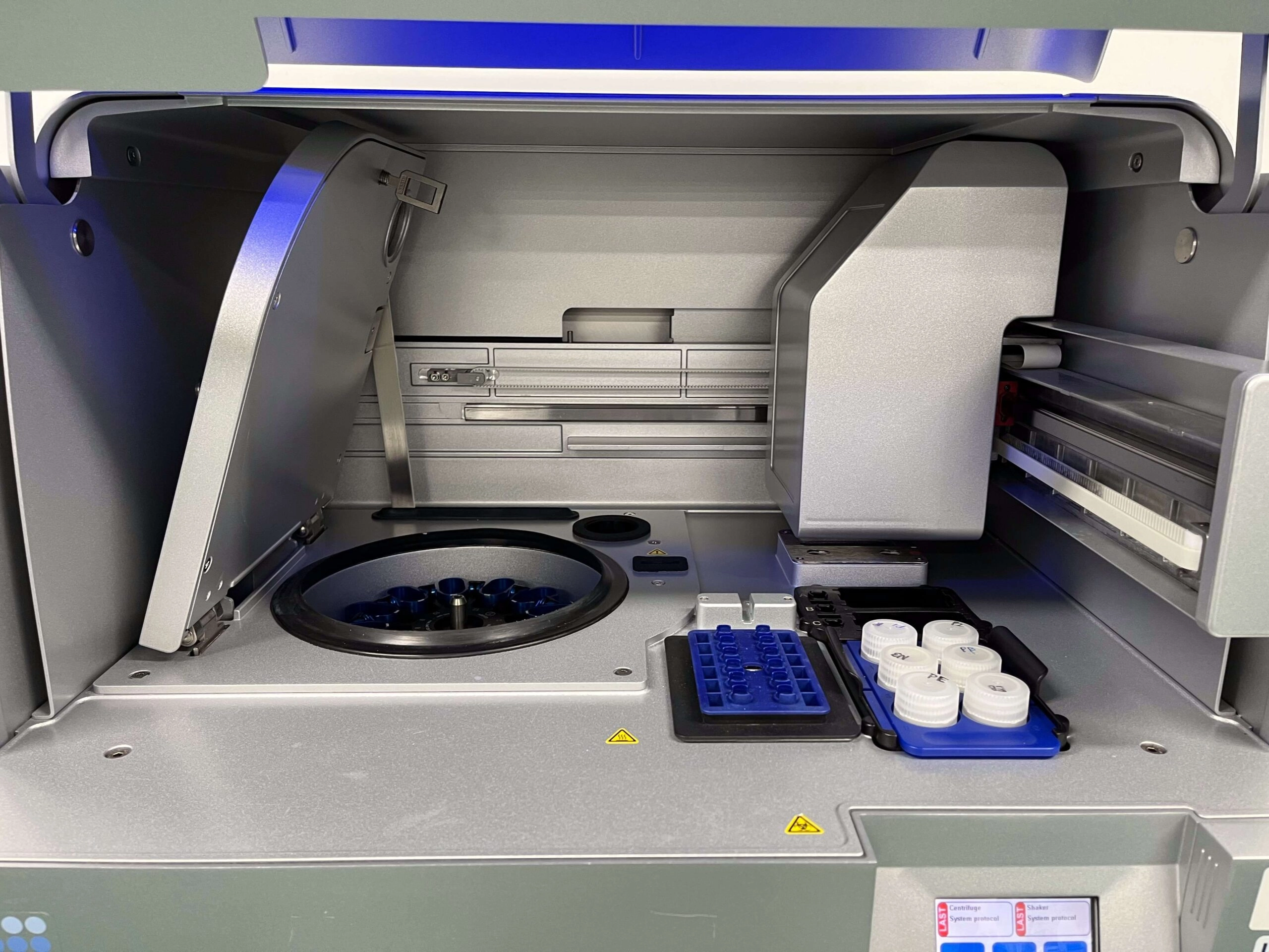 Qiagen PCR/DNA/RNA Automated Purification QIAcube | LabX.com