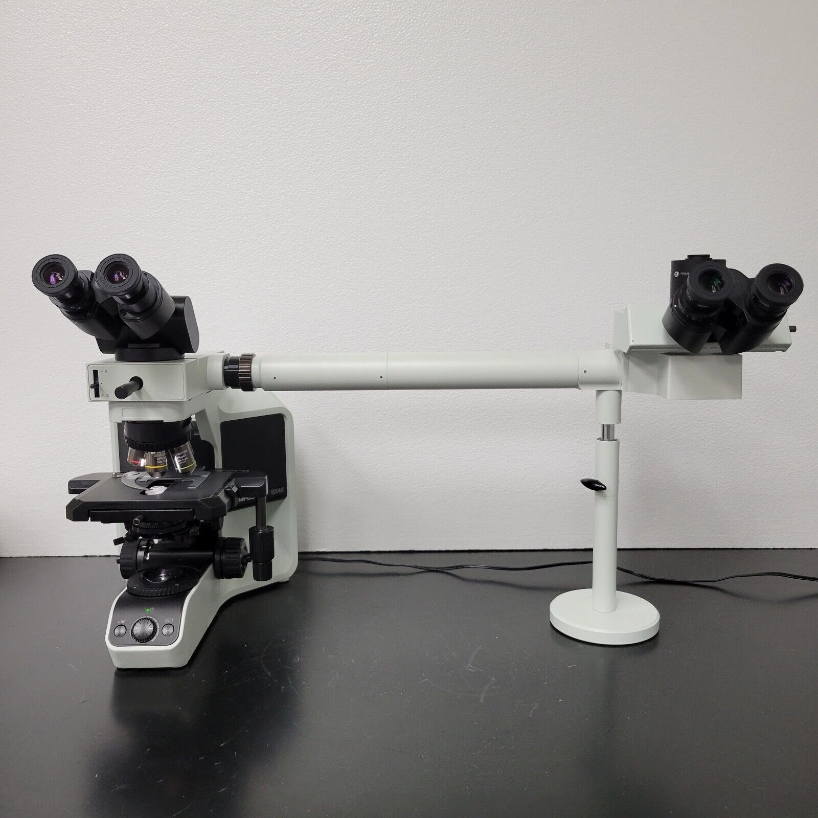 Olympus Microscope BX43 w/ Fluorites, Trinocular Head, &amp; Dual Bridge Pathology