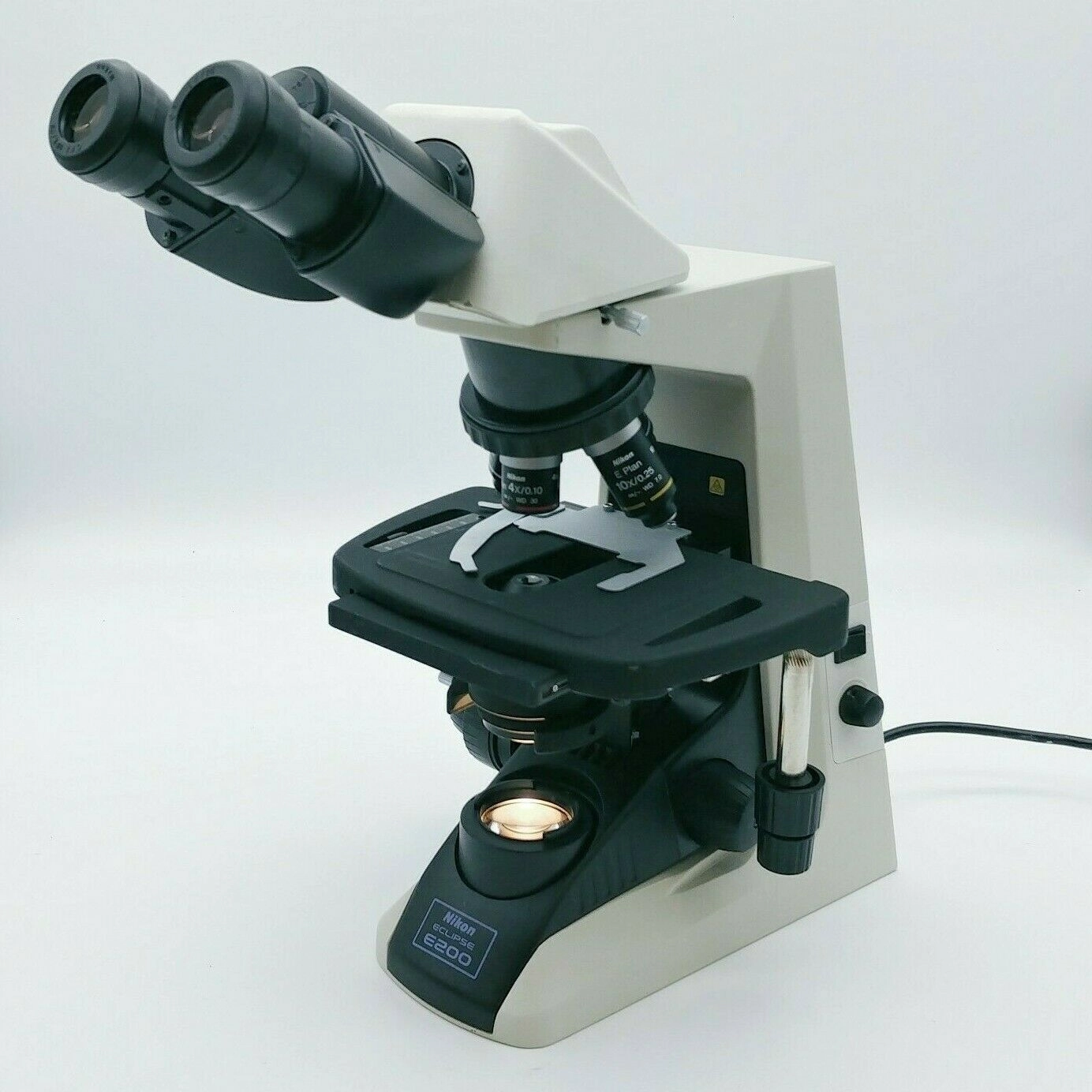 Nikon Microscope Eclipse E200
