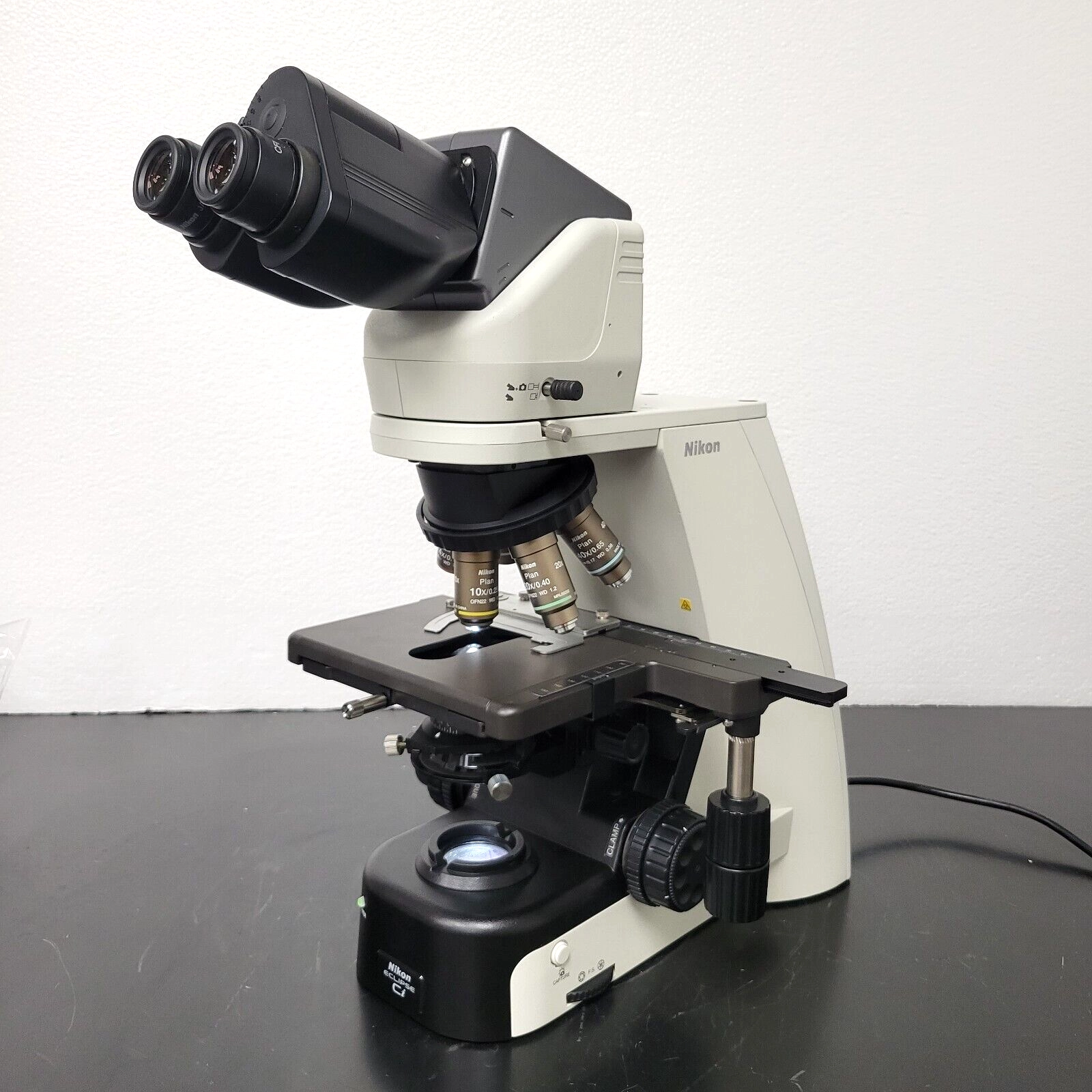 Nikon Microscope Eclipse CiL with 2x and Tilting Telescope Head for
