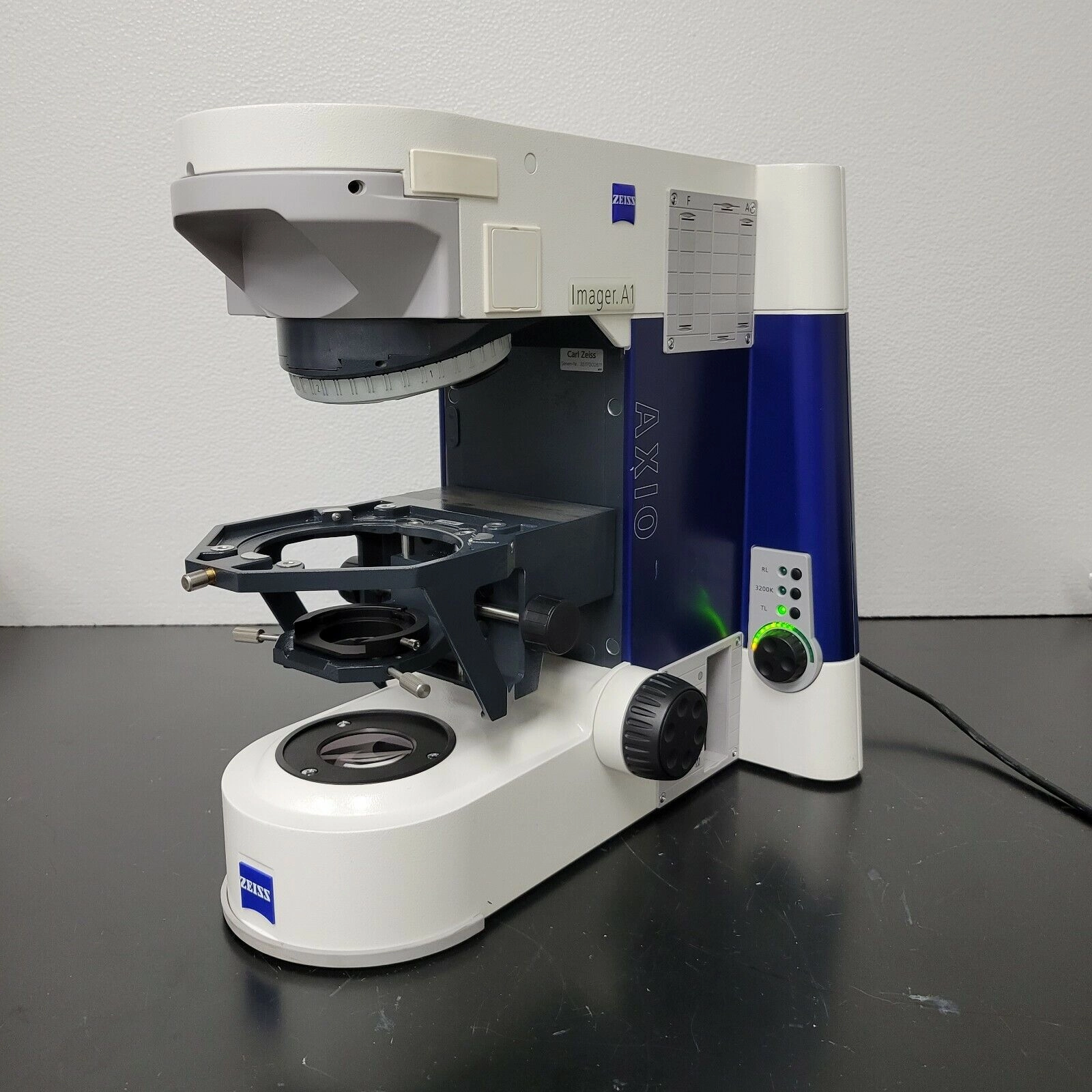 Zeiss Microscope AXIO Imager.A1 Stand for Parts Electronics Nosepiece Focus