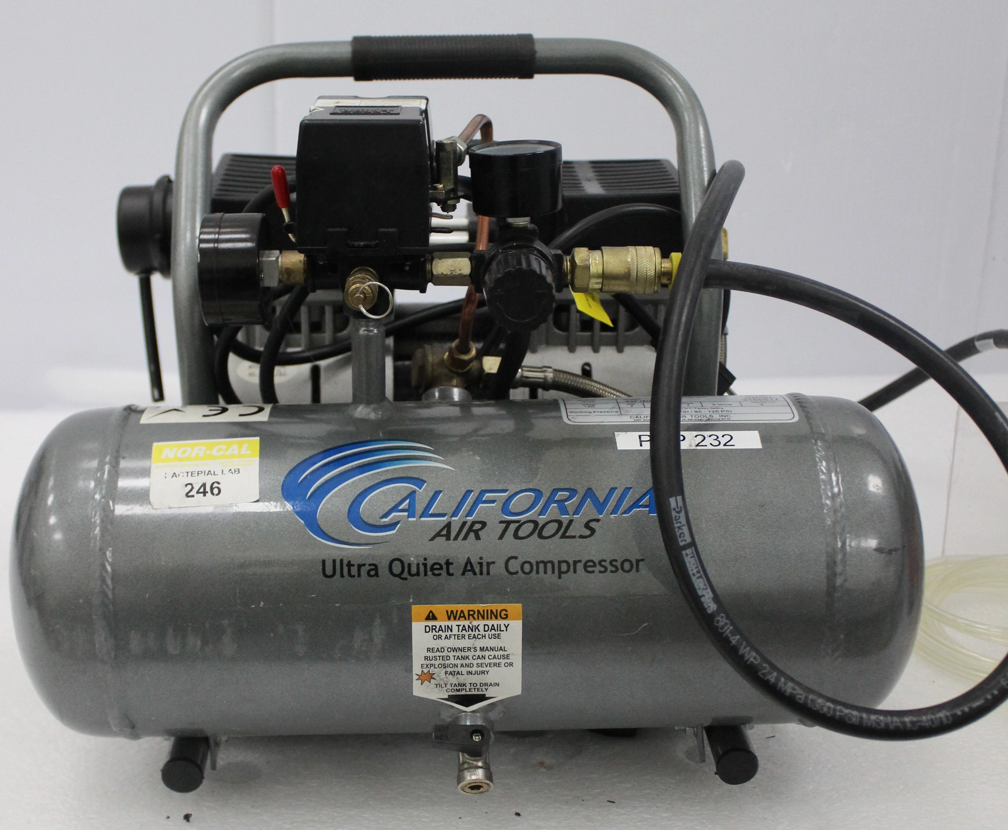 California Air Tools Oil-Free Air Compressor 1610A - 3371482