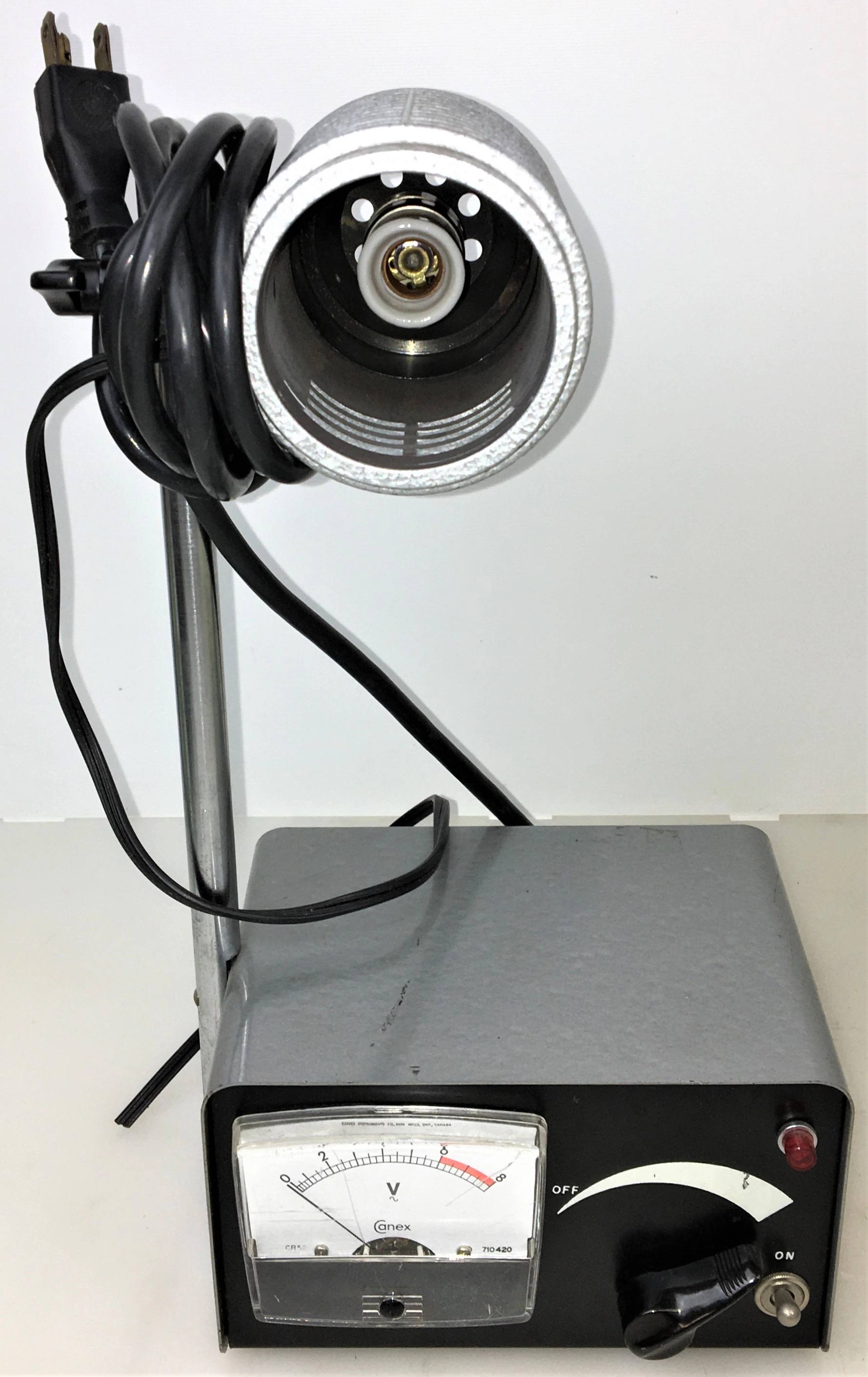 Hammond 94694 Microscope Transformer with Wild Lamp Housing