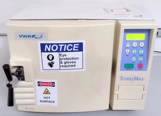 VWR SterileMax Benchtop Autoclave / Steam Sterilizer