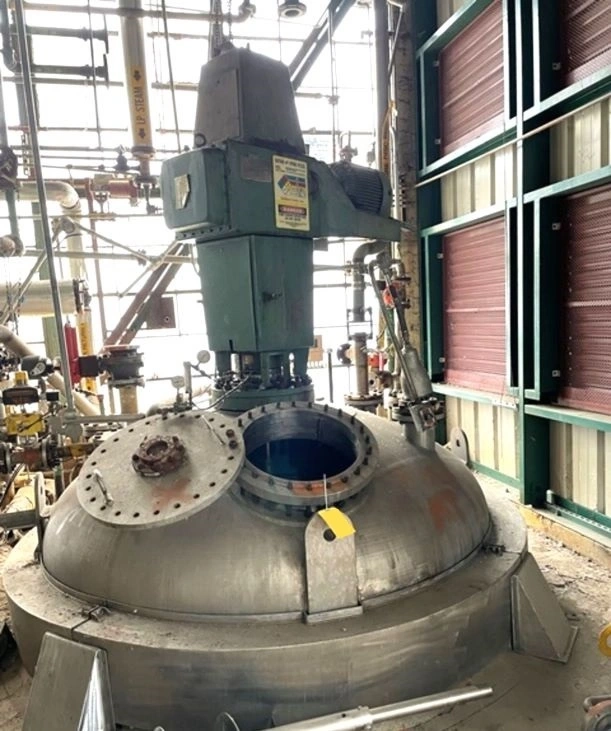 3000 Gallon Alloy 20 and Stainless Reactor vessel with half pipe jacket ...