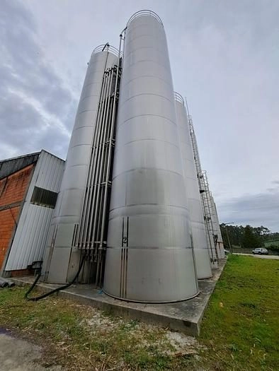 170000 Litres 304 Stainless Steel Vertical Storage Tank