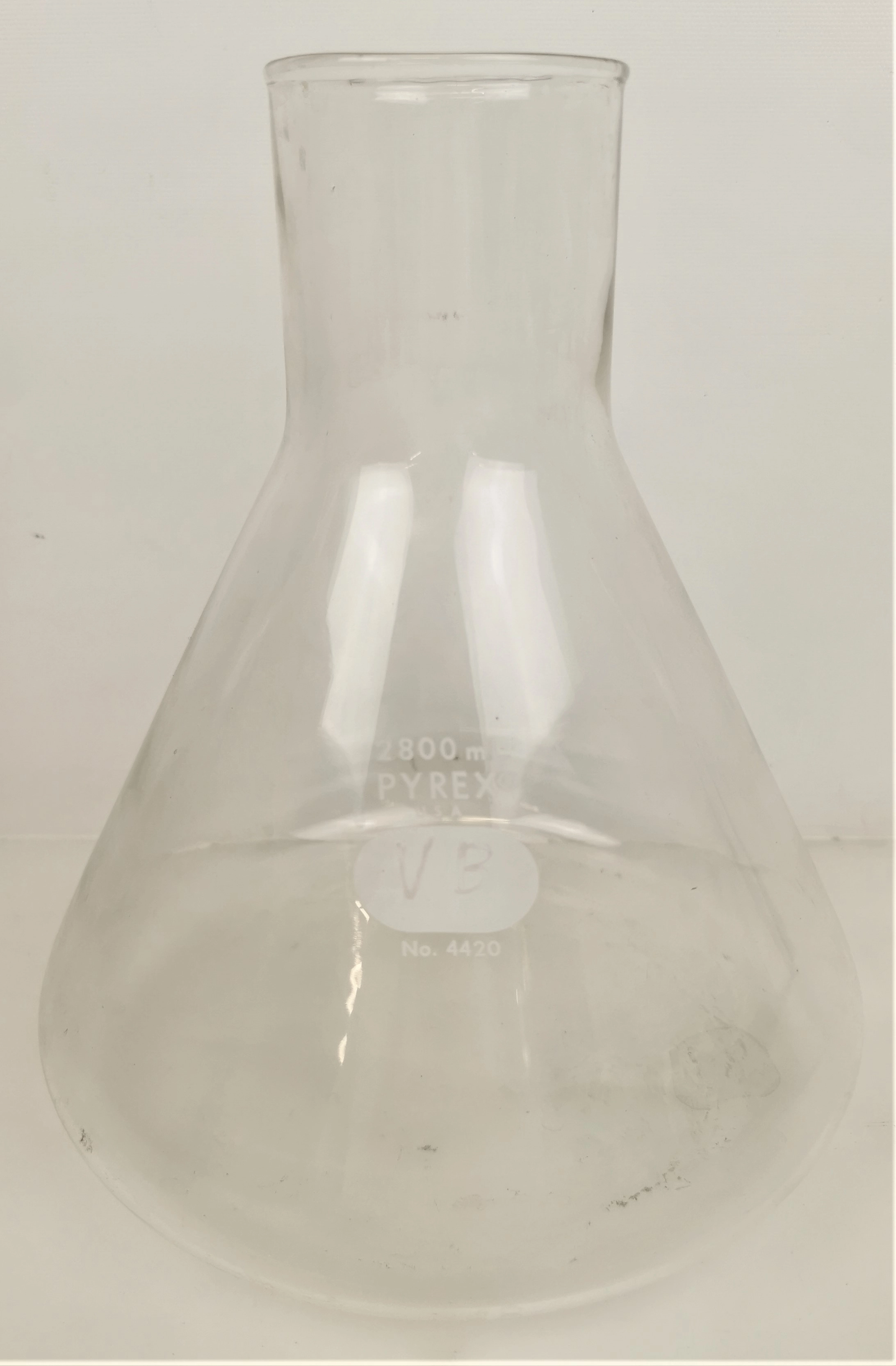 Corning PYREX 4420-2XL Fernbach-Style Culture Flask - 2800mL