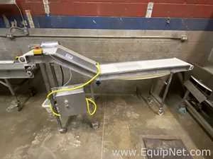 Stainless Steel Mobile Incline Mat Top Conveyor