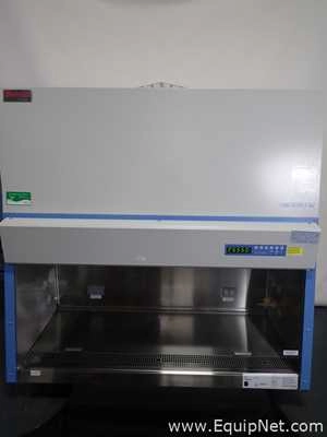 Lot 96 Listing# 945473 Thermo Fisher Scientific 1371 1300 Series A2 Biological Safety Cabinet with Stand