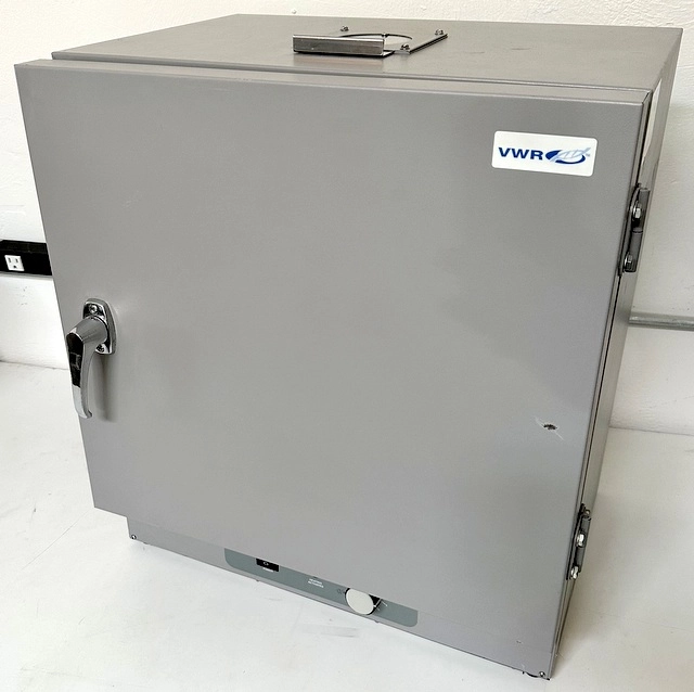 VWR 1305U Laboratory Oven
