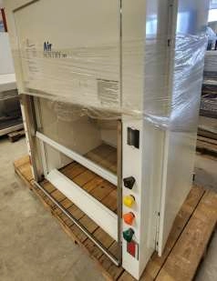 Lab Crafter Air Sentry 4 foot benchtop chemical fume hood package (pre-owned)