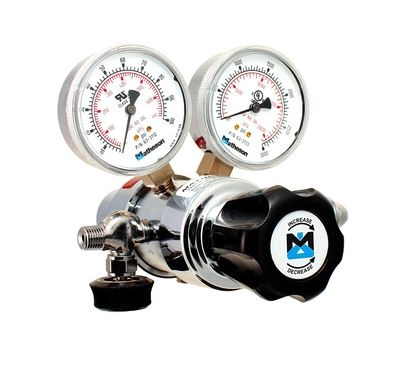 Matheson Series 81 Dual Stage CO2 brass regulator (CGA 320) with 1/4" outlet valve