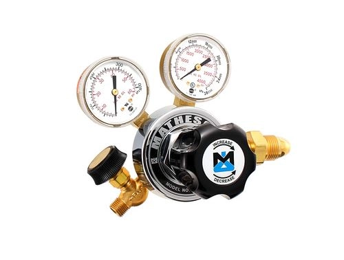 Matheson Series 18 Single Stage CO2 brass regulator (CGA 320) with 1/4" outlet valve