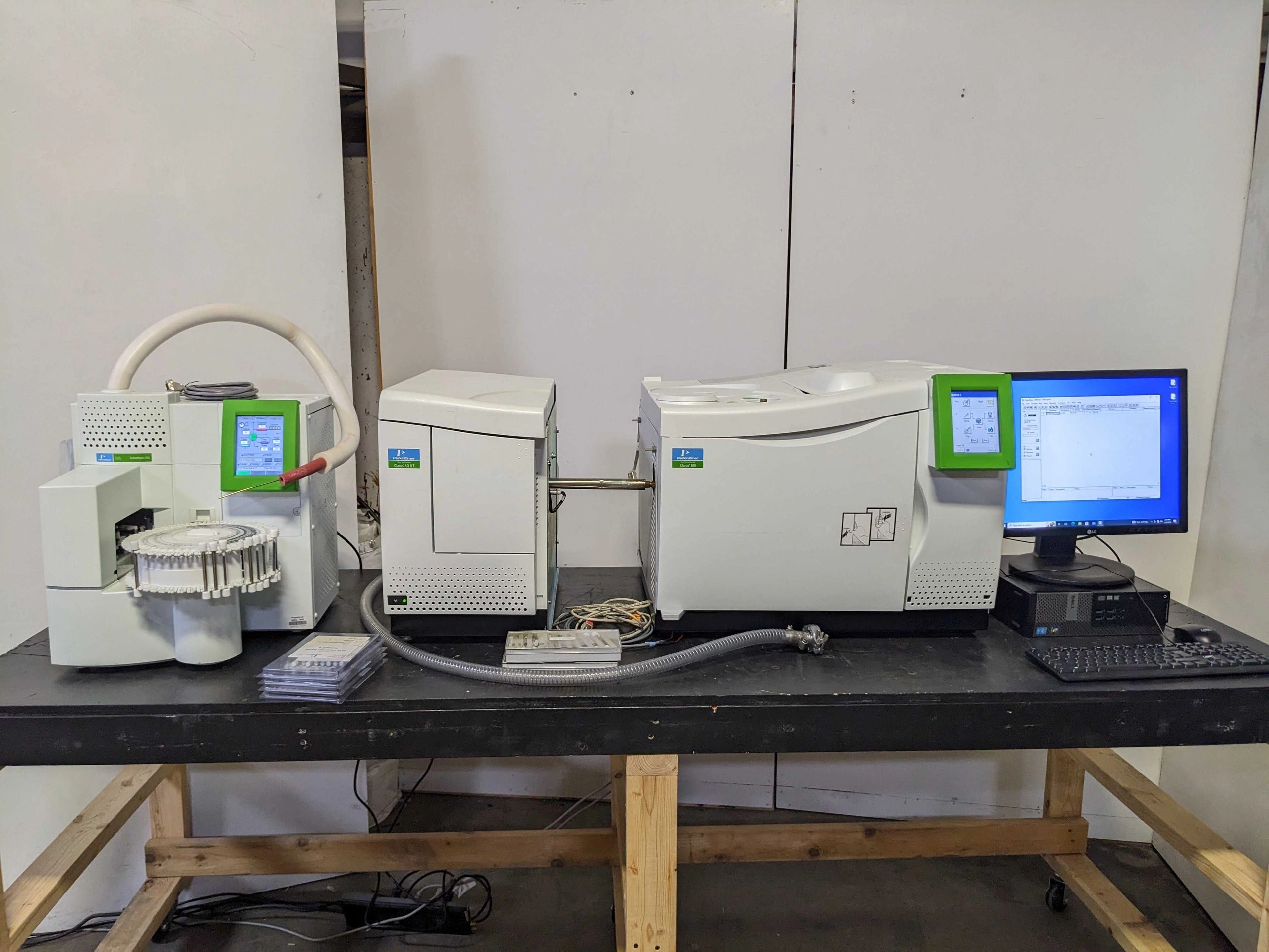 Perkin Elmer  GC-MS System: Clarus 680 GC, Clarus SQ 8T MS, Turbomatrix 650 Thermal Desorber