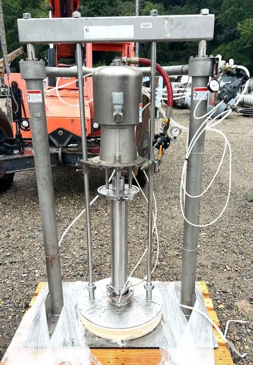 GRACO SENATOR DRUM UNLOADING PUMP/SYSTEM. 21" DIA.