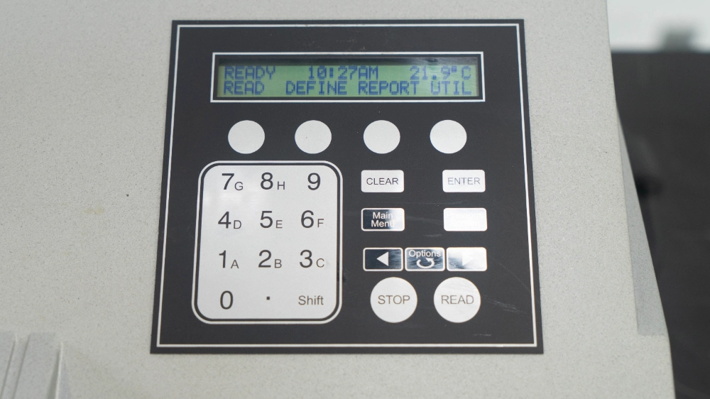 BioTek EL808 Microplate Reader | LabX.com
