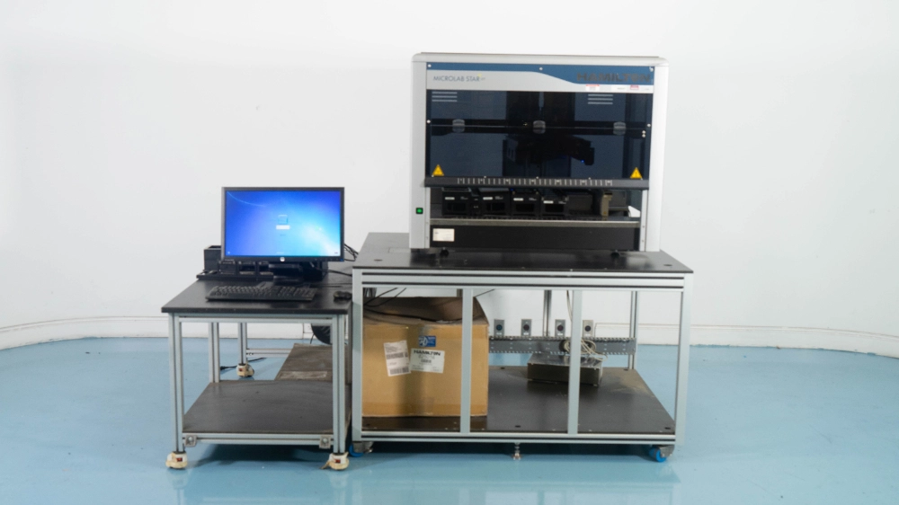 Hamilton MICROLAB STARlet Liquid Handler