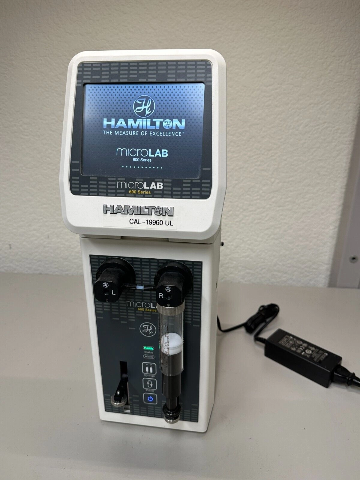 Hamilton Microlab 600 Series with Controller 61502