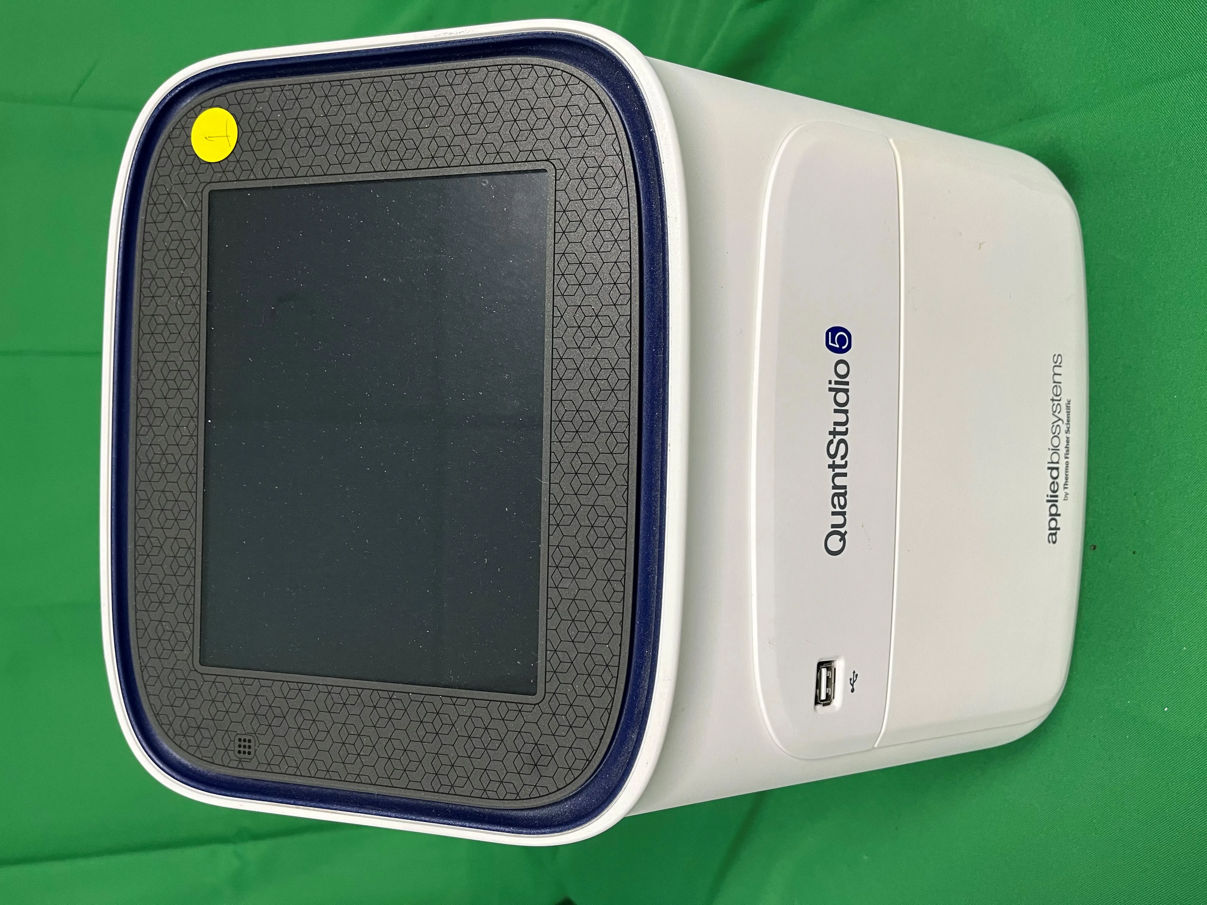 applied biosystems quantstudio 5 real-time PCR instrument 96 well 0.1ml block,