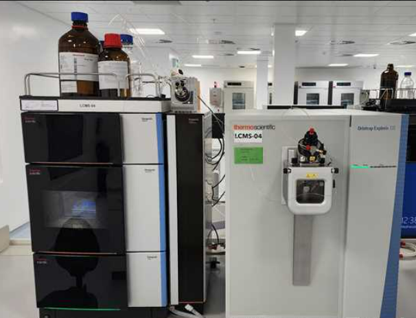 Thermo Exploris 120 (2023YOM) with Vanquish (VH, 2023) LCMSMS