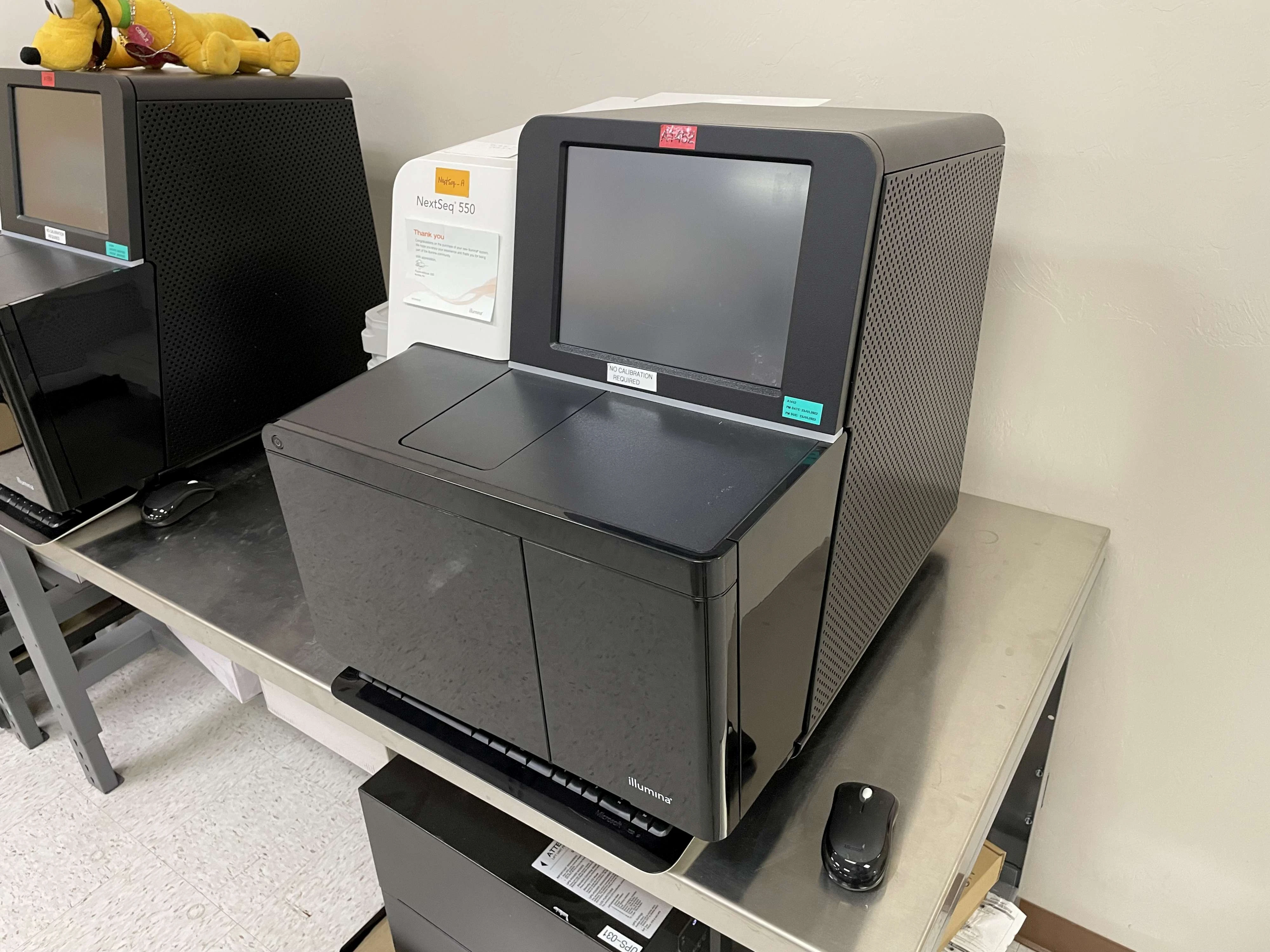 2019 ILLUMINA NEXTSEQ 550 RNA/DNA SEQUENCER | LabX.com