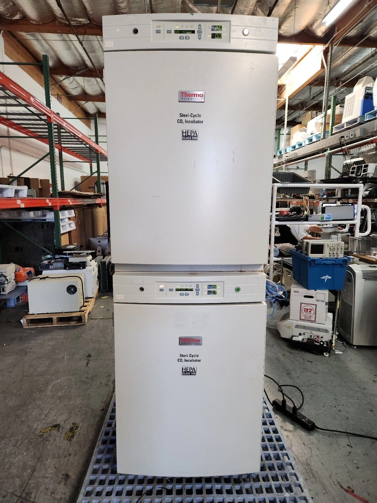 THERMO 380 STERI-CYCLE CO2 INCUBATOR