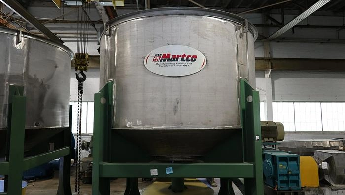 Unused batch paper pulper 3000 gallons, 10&quot; diameter, 150 HP