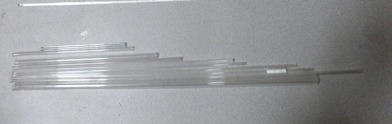 LAB GLASS-TUBES  OF VARYING LENGTH AND DIAMETER - 
