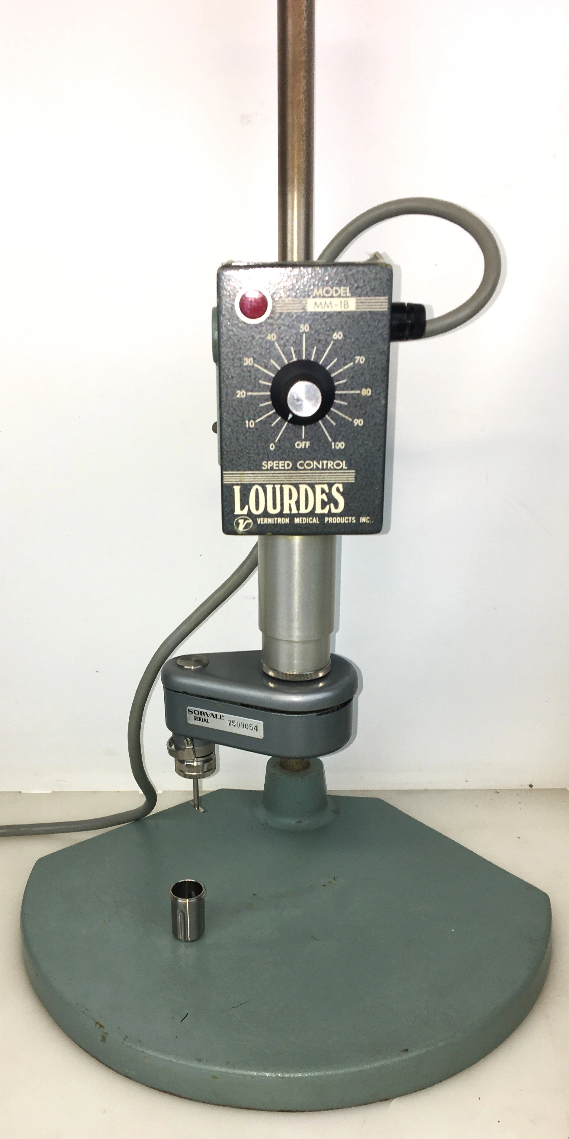Lourdes MM-1B Model 600 Homogenizer with Sorvall OM-2000 Micro-Attachment Assembly
