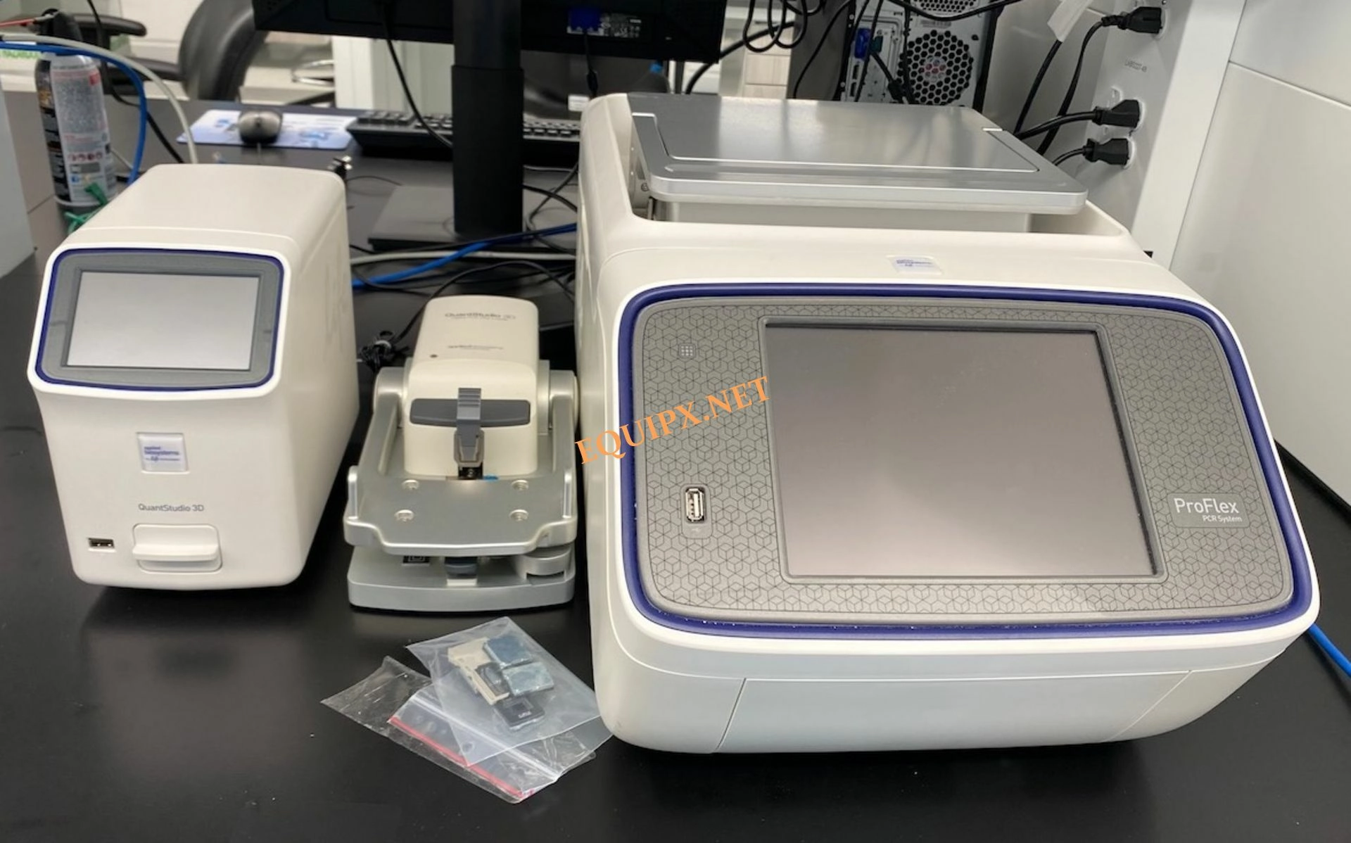 Applied Biosystems PCR Proflex with 3D Quant Studio and 3D digital PCR Chip Loader (4648)