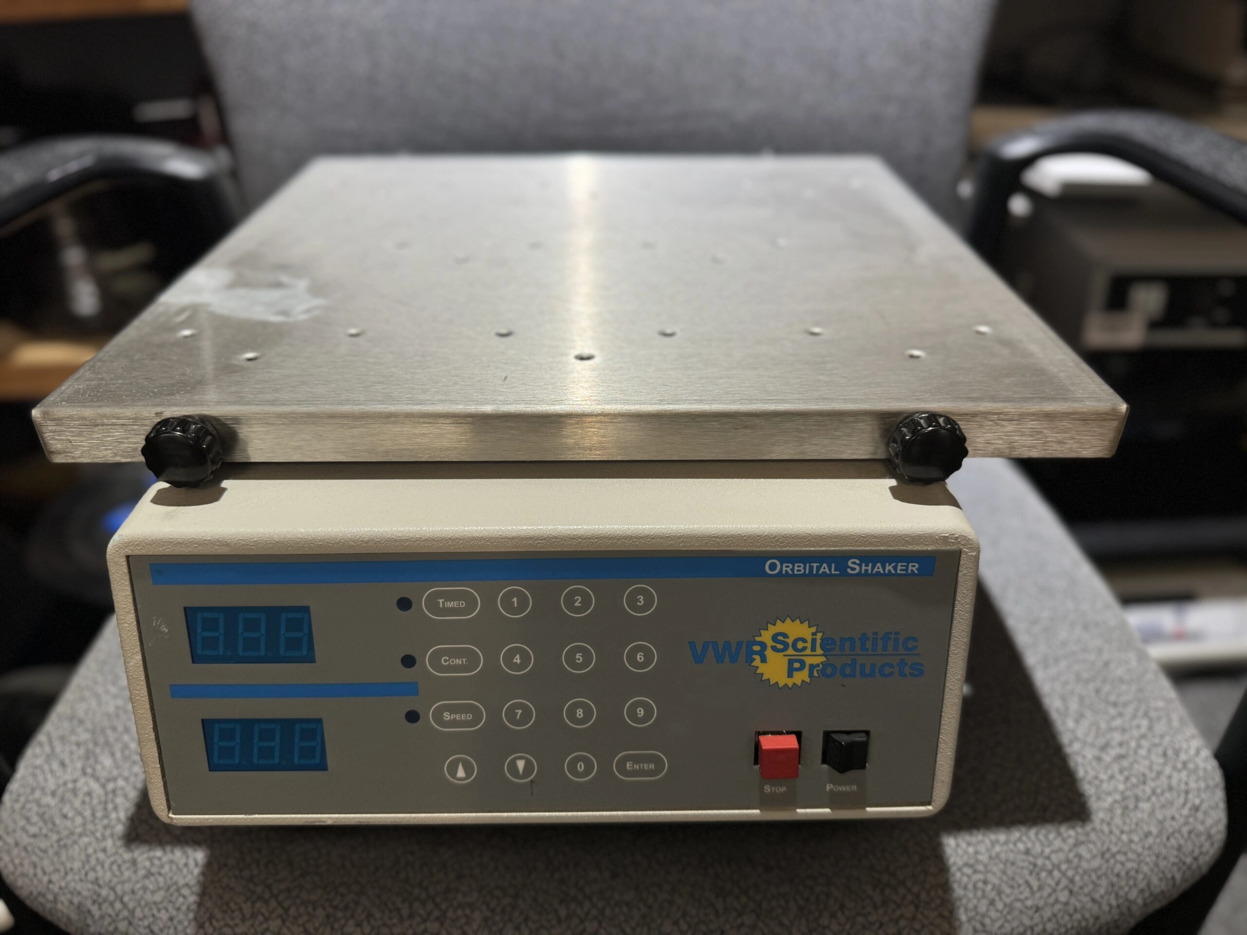 VWR 57018-754 Orbital Shaker