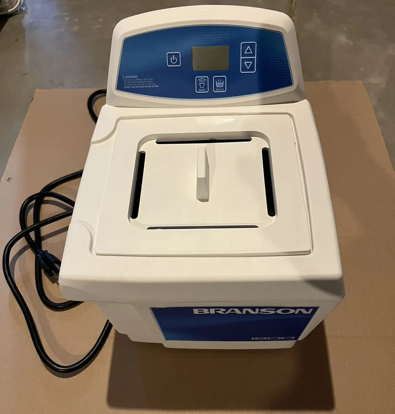 BRANSON Ultrasonic Cleaner 