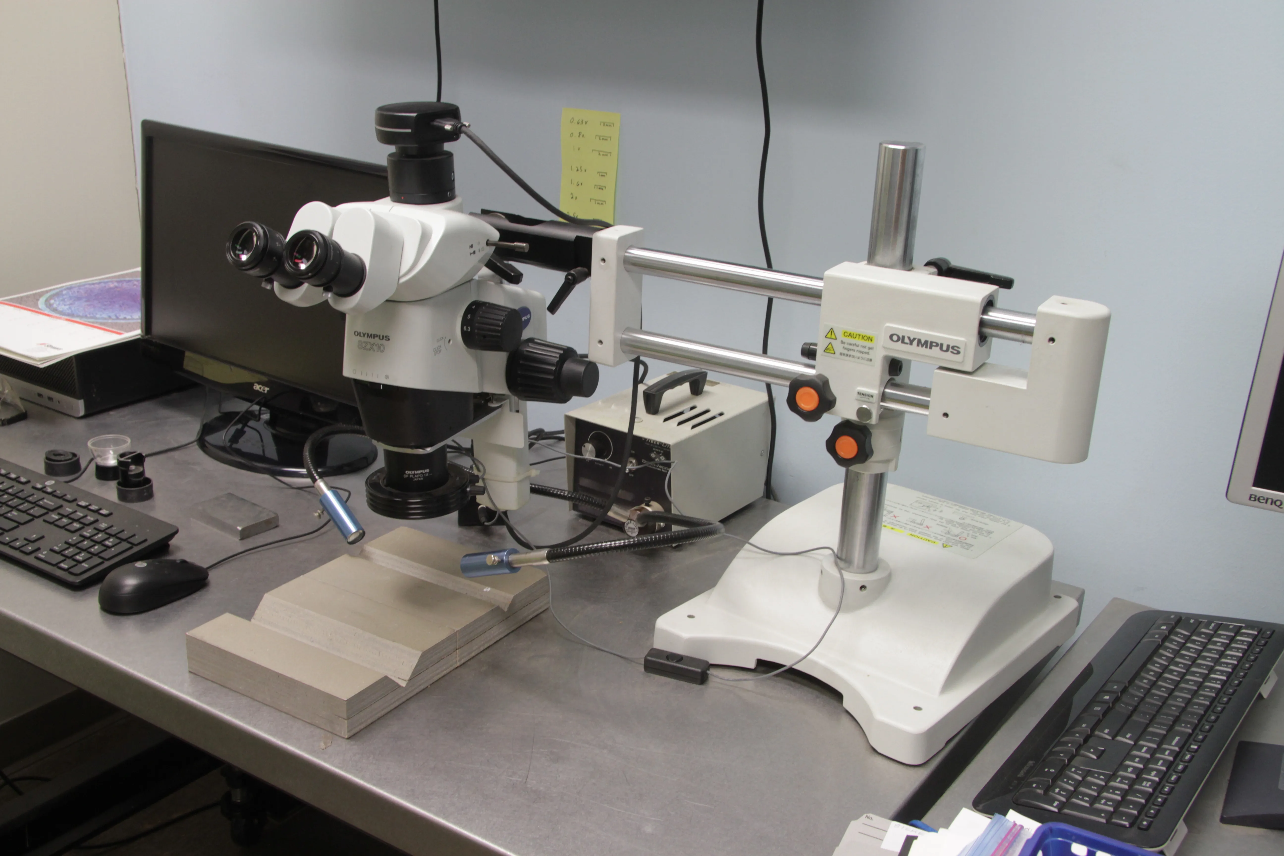Laboratory Quality Olympus Microscope Bundle