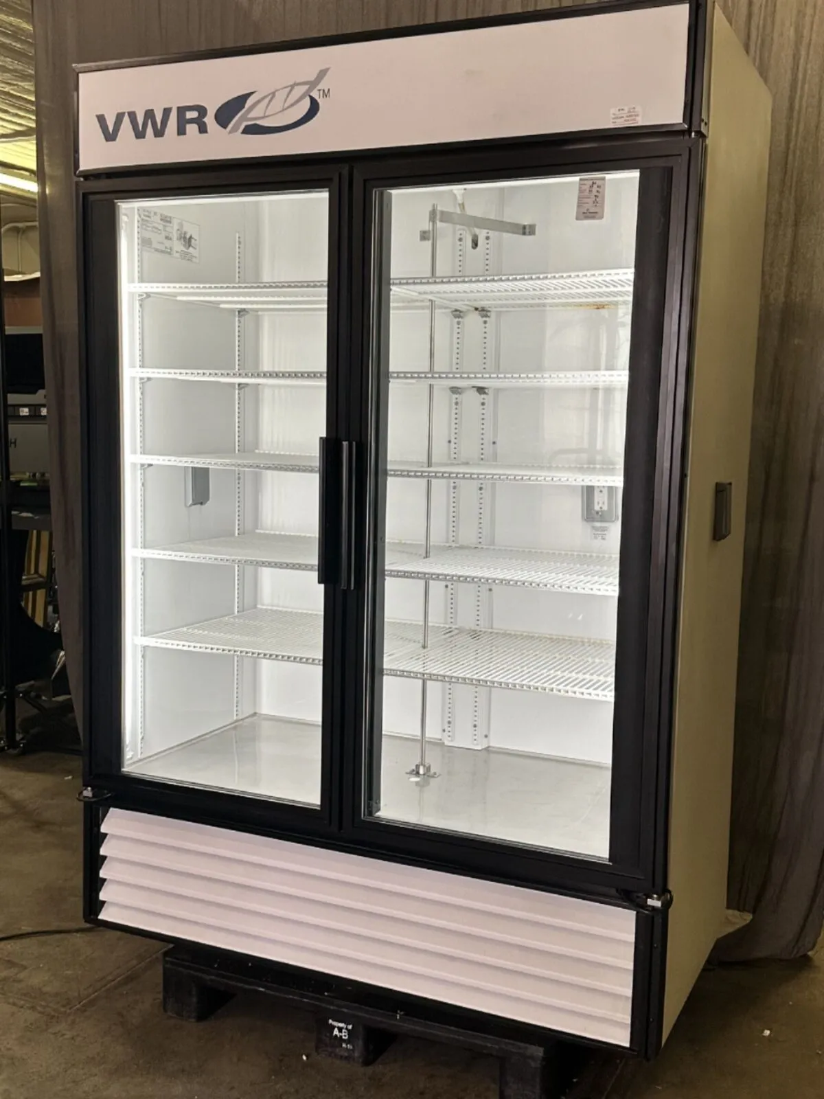 VWR 49-cuft Basic Chromatography Refrigerator with Glass Doors; 115V