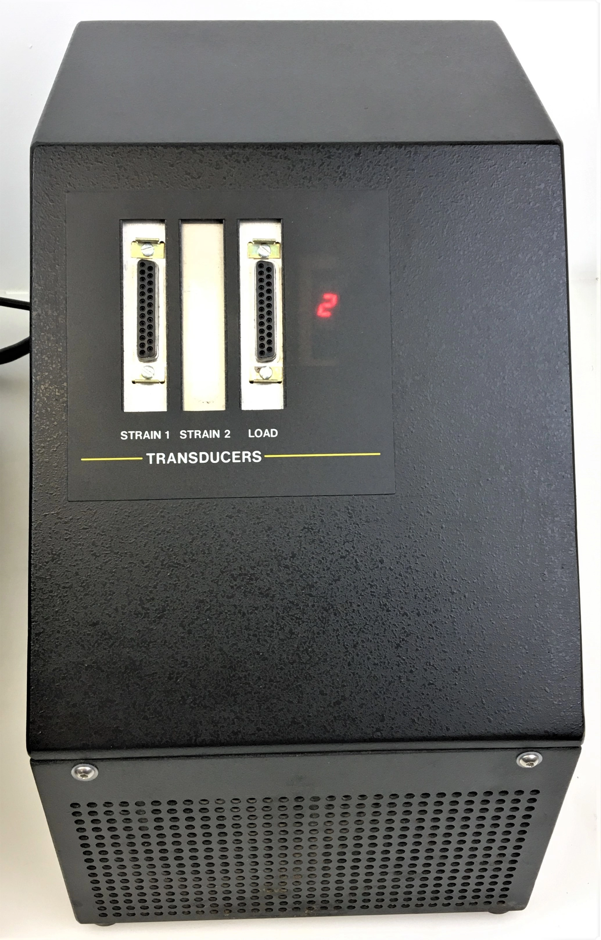 Instron 5525 Load Frame Base and Transducer with Controller | LabX.com