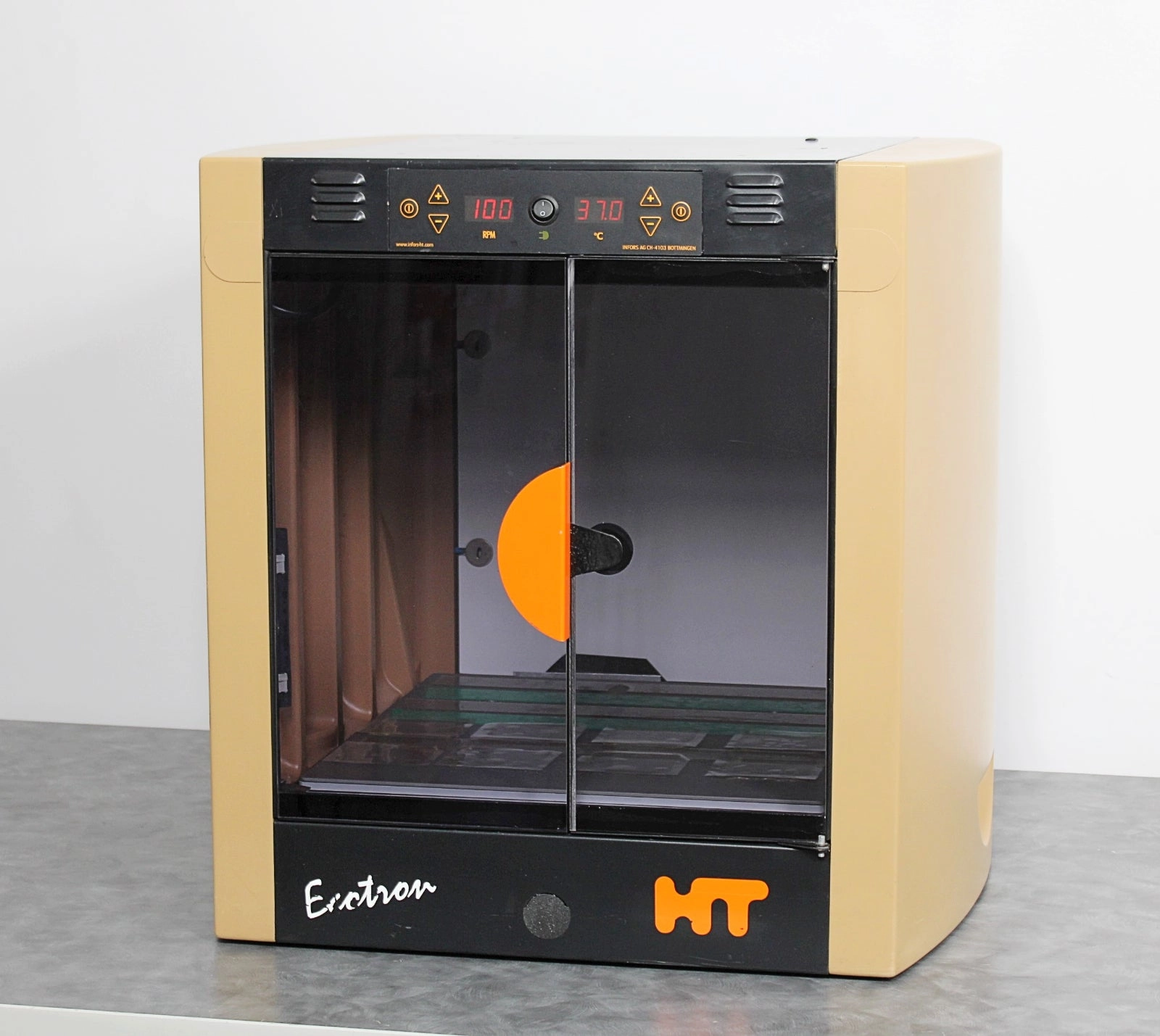 INFORS HT Ecotron Stackable Benchtop Incubator Shaker | LabX.com