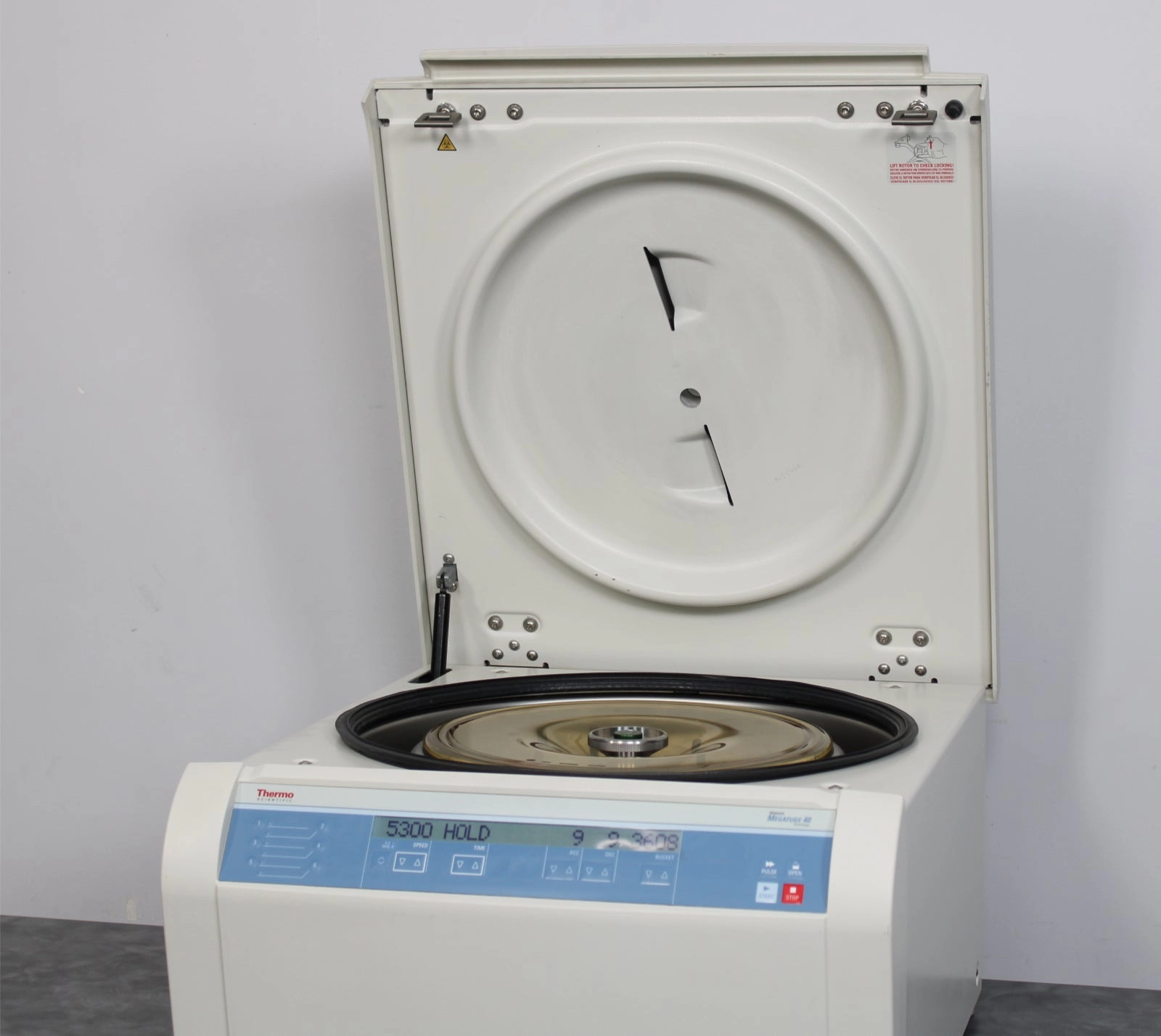 Thermo Heraeus Megafuge 40 Benchtop Centrifuge 75004504 BIOShield 1000A Rotor LabX Com