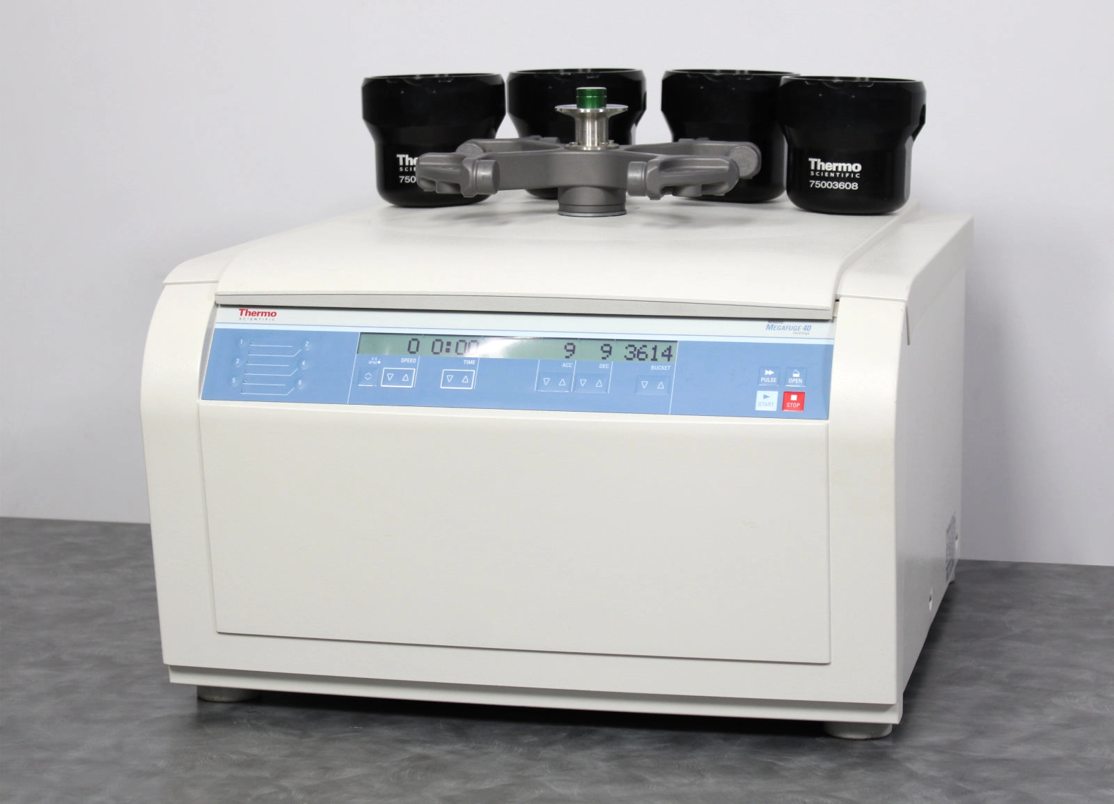 Thermo Heraeus Megafuge 40 Benchtop Centrifuge 75004504 w TX-750 Rotor &amp; Buckets