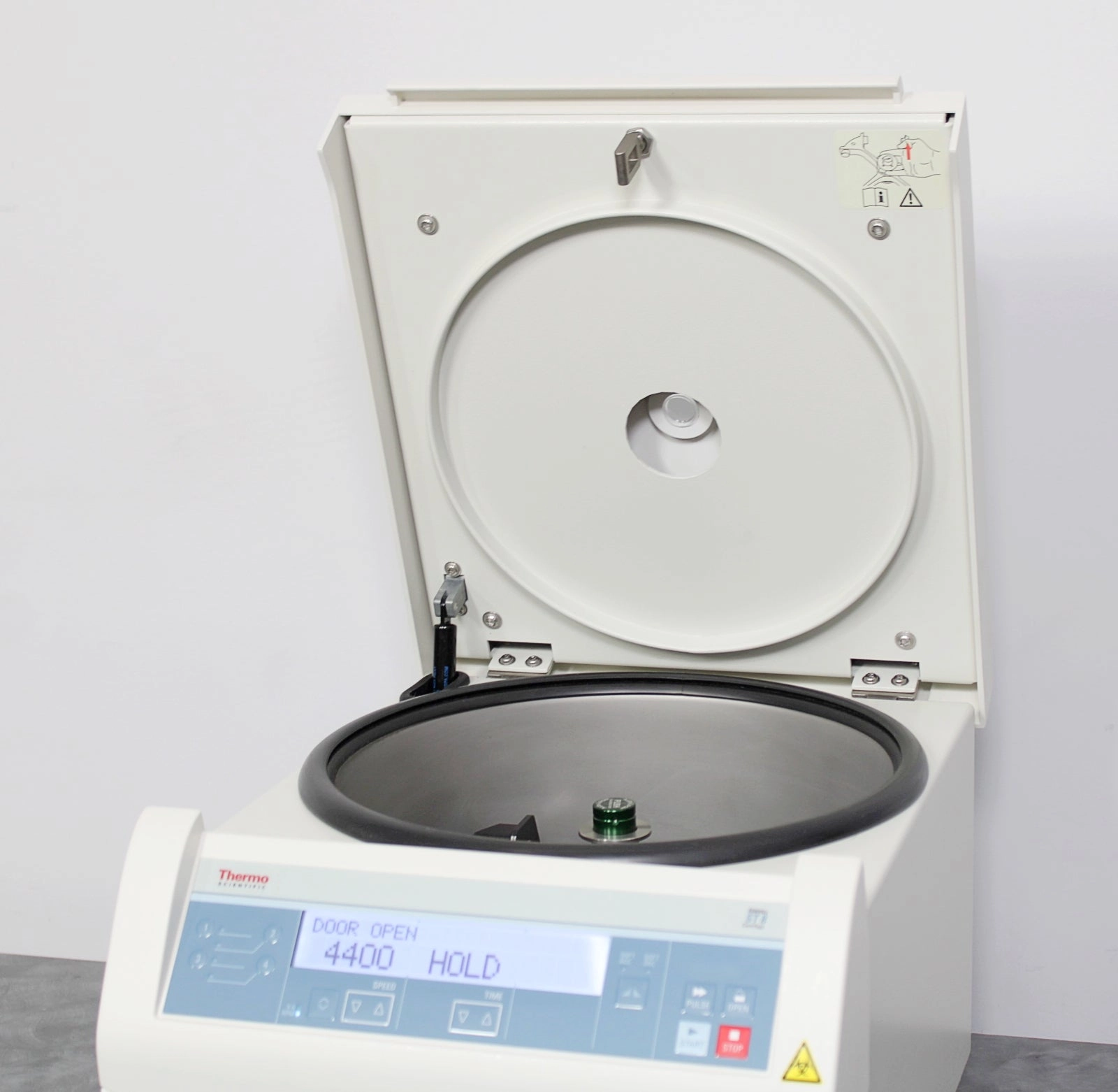 Thermo Scientific Sorvall ST8 Benchtop Centrifuge 75007200 w/ M-10 ...