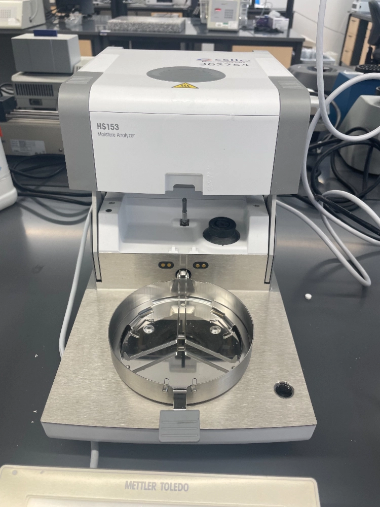 Mettler Toledo HS153 Moisture Analyzer