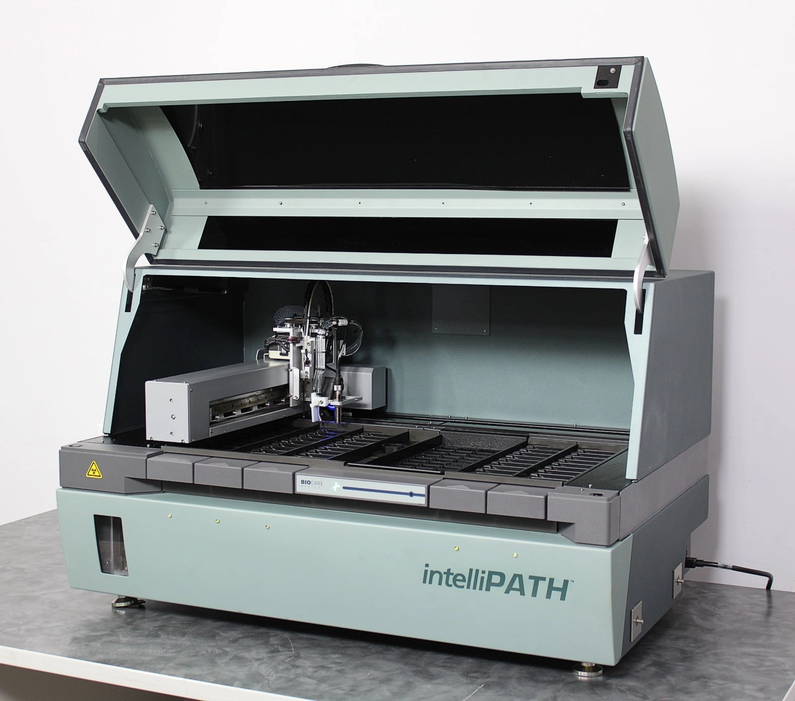 Biocare Medical intelliPATH IPS0001US Automated Slide Staining System
