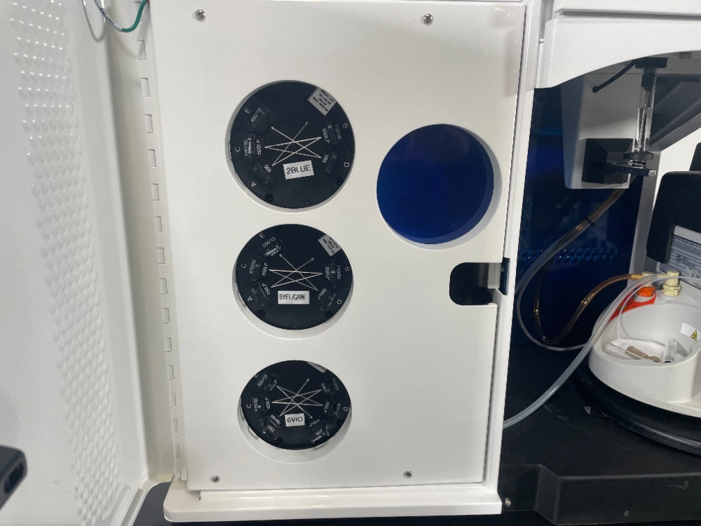 BD FACSymphony A1 Flow Cytometer