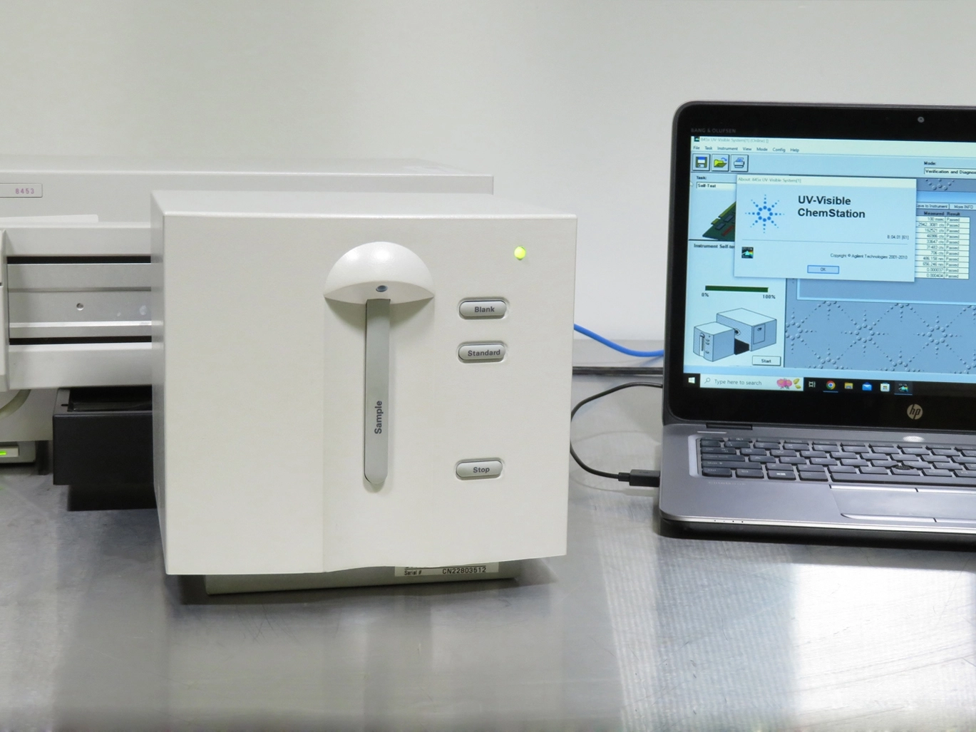 Agilent 8453 G1103A Spectrophotometer w/ G1120A Multicell Transport