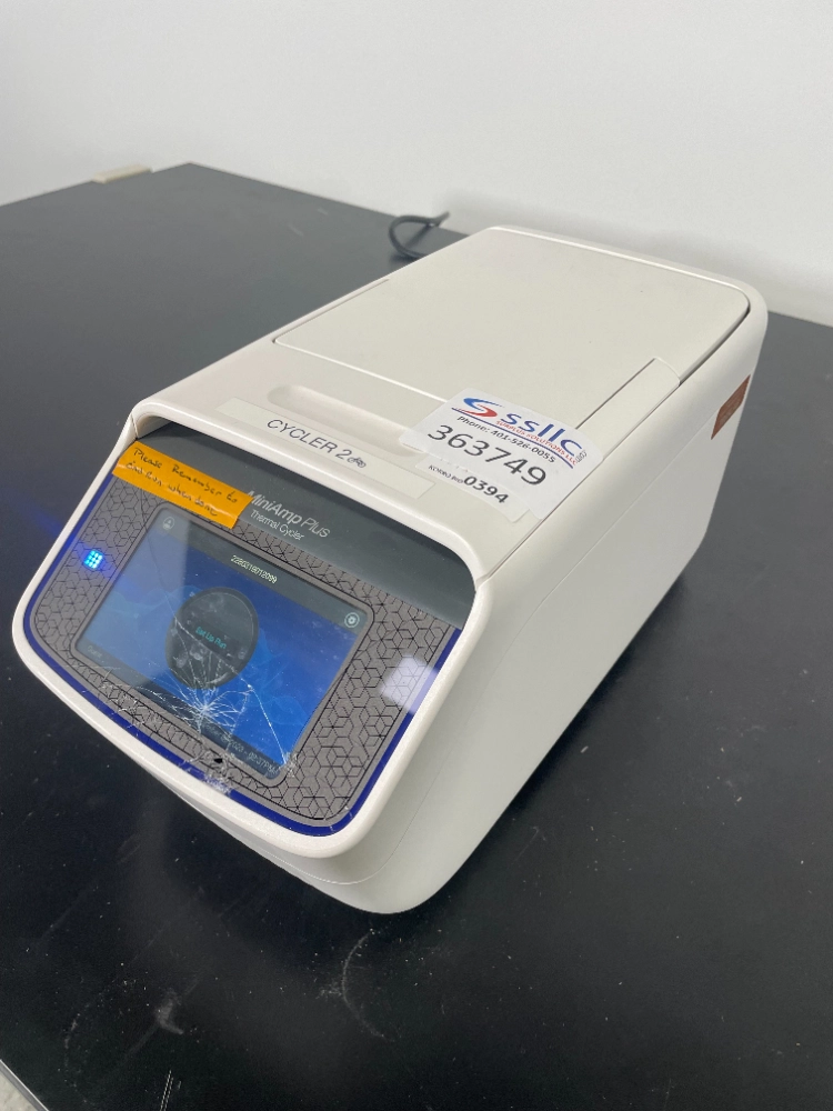 Applied Biosystems MiniAmp Plus Thermal Cycler | LabX.com