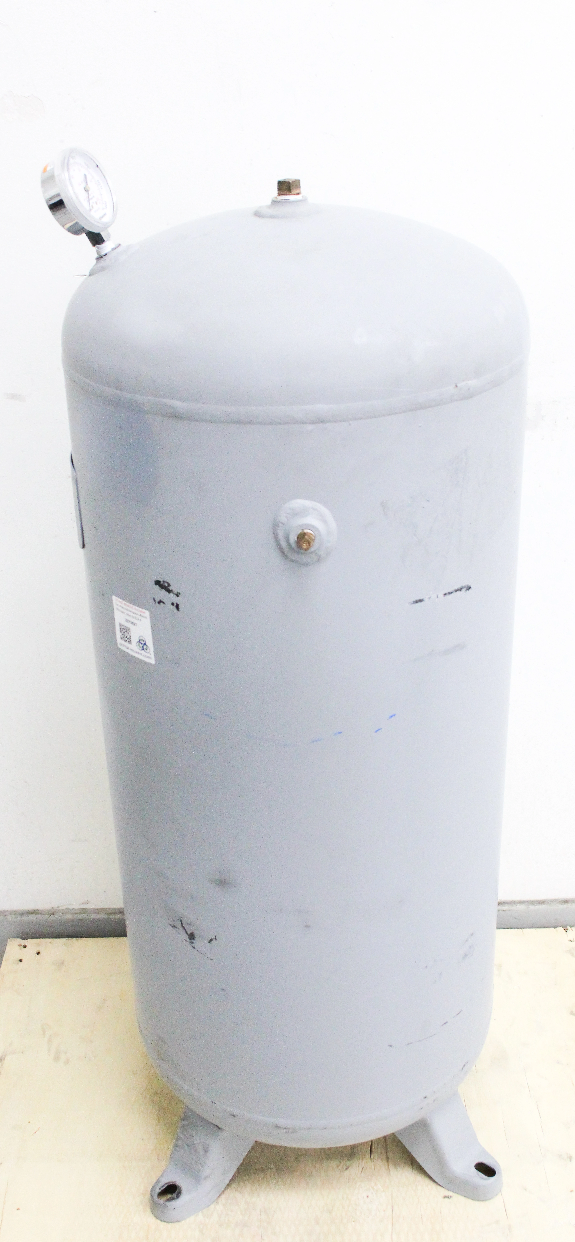 Steel Fab 30 Gallon 200 PSI Vertical Air Receiver Tank Model A10040 - 3373827