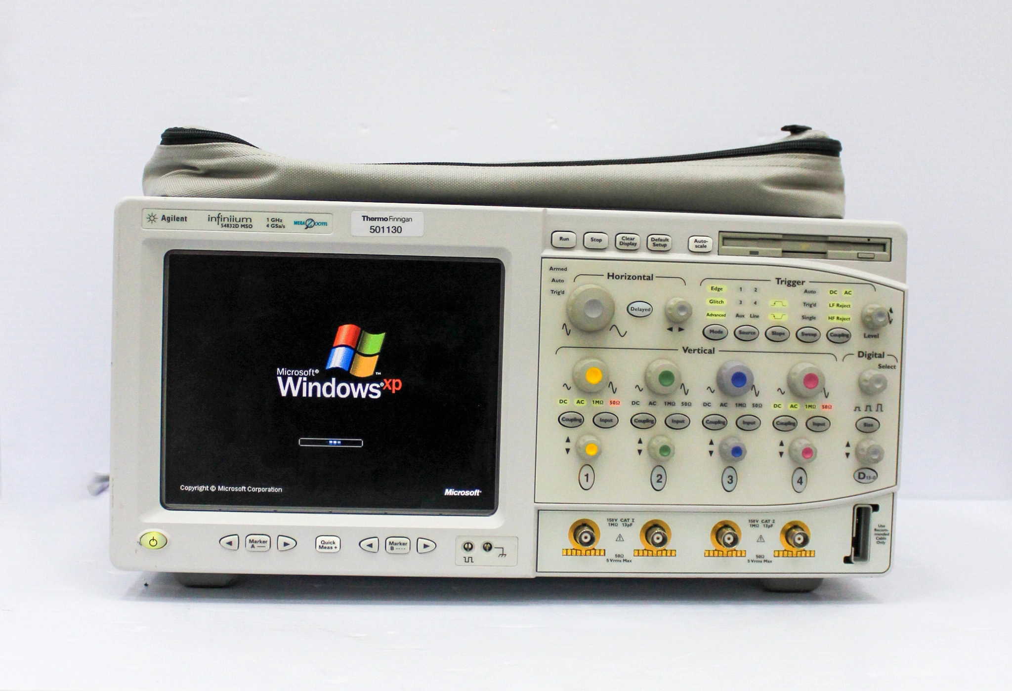 Agilent infiniium 1 GHz/4 GSa/s Model: 54832D MSO Mixed-Signal Oscilloscope - 3376251